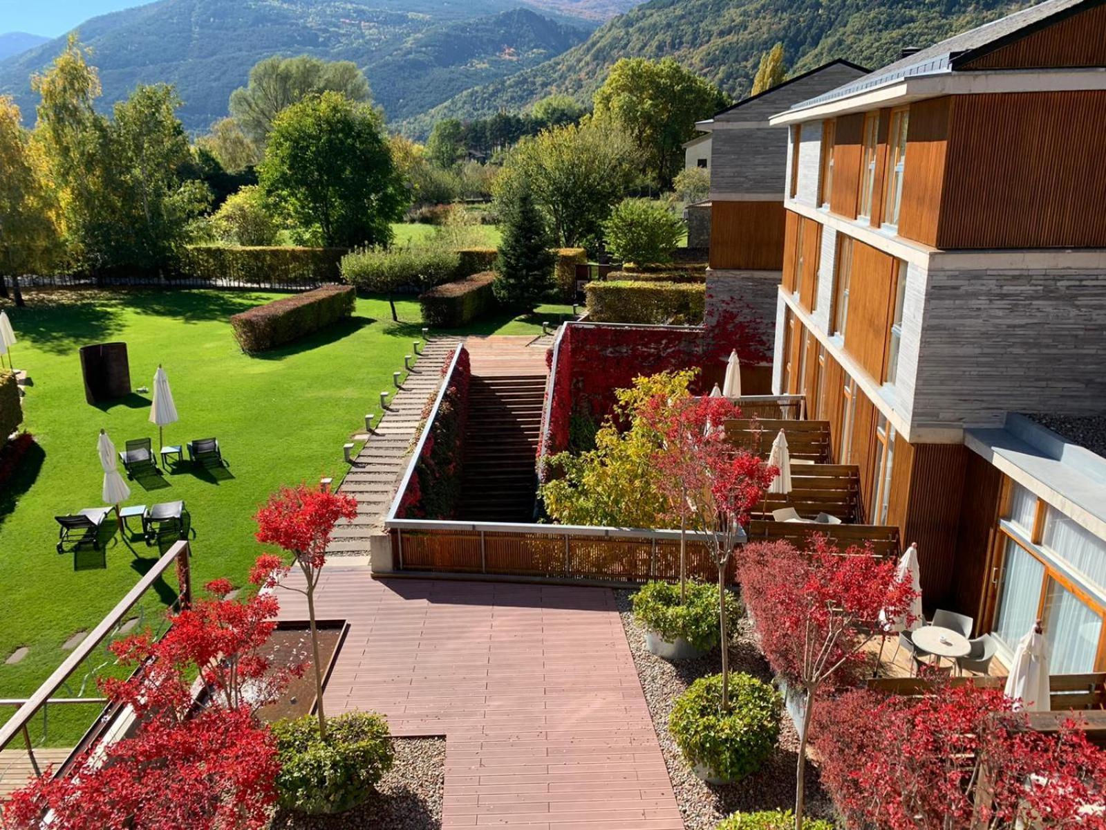 Tierra De Biescas Hotell Exteriör bild