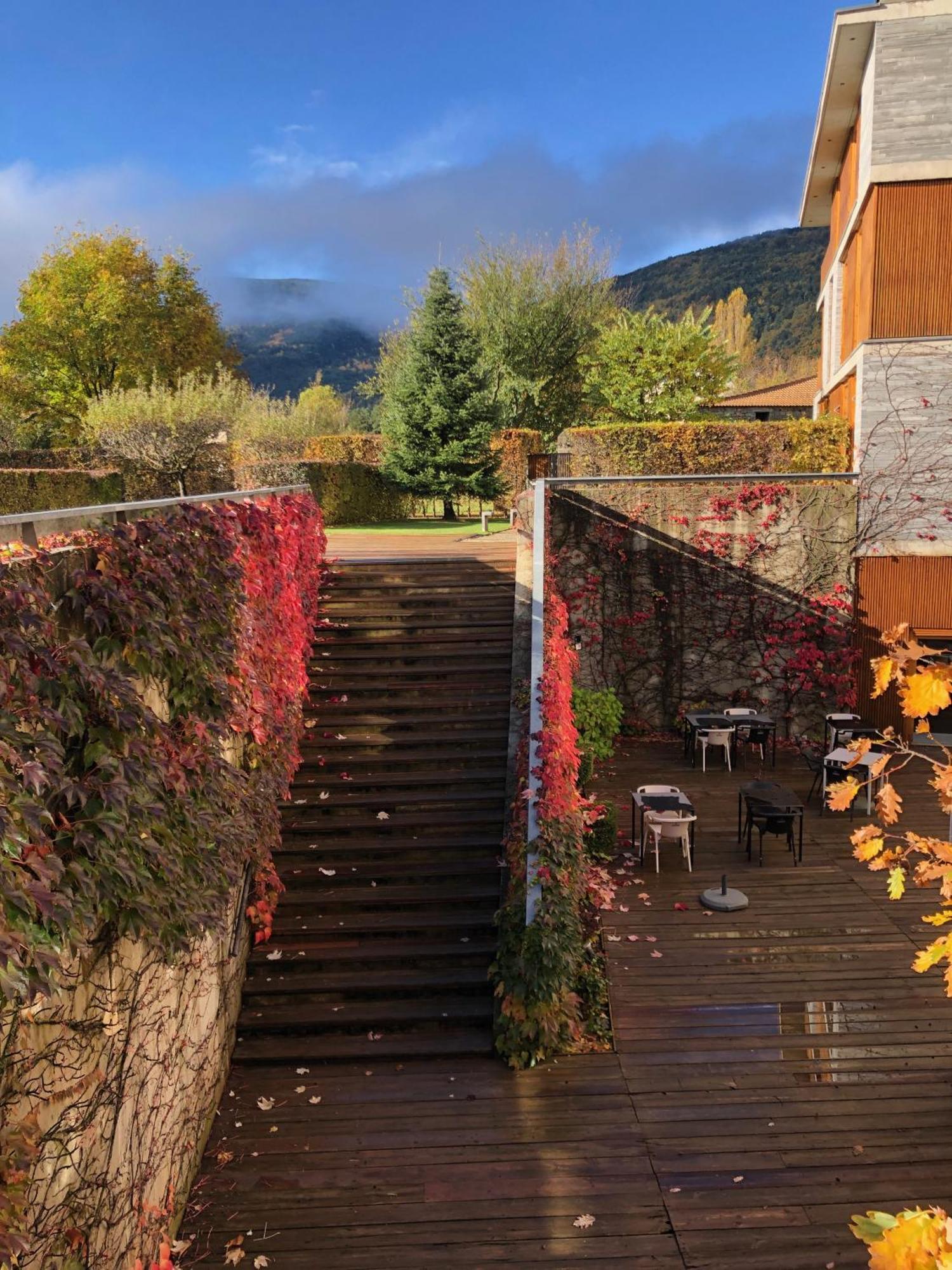 Tierra De Biescas Hotell Exteriör bild