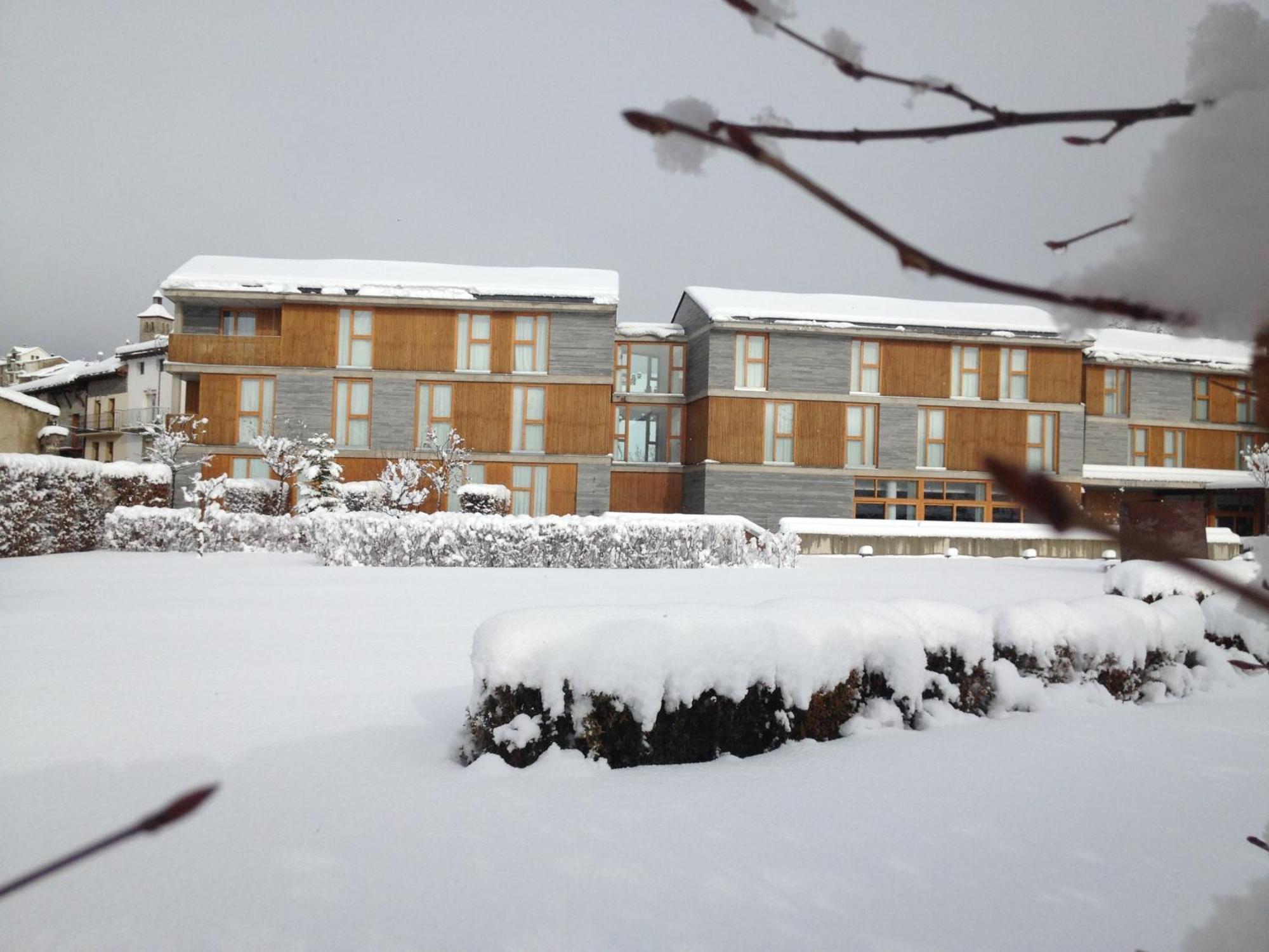 Tierra De Biescas Hotell Exteriör bild