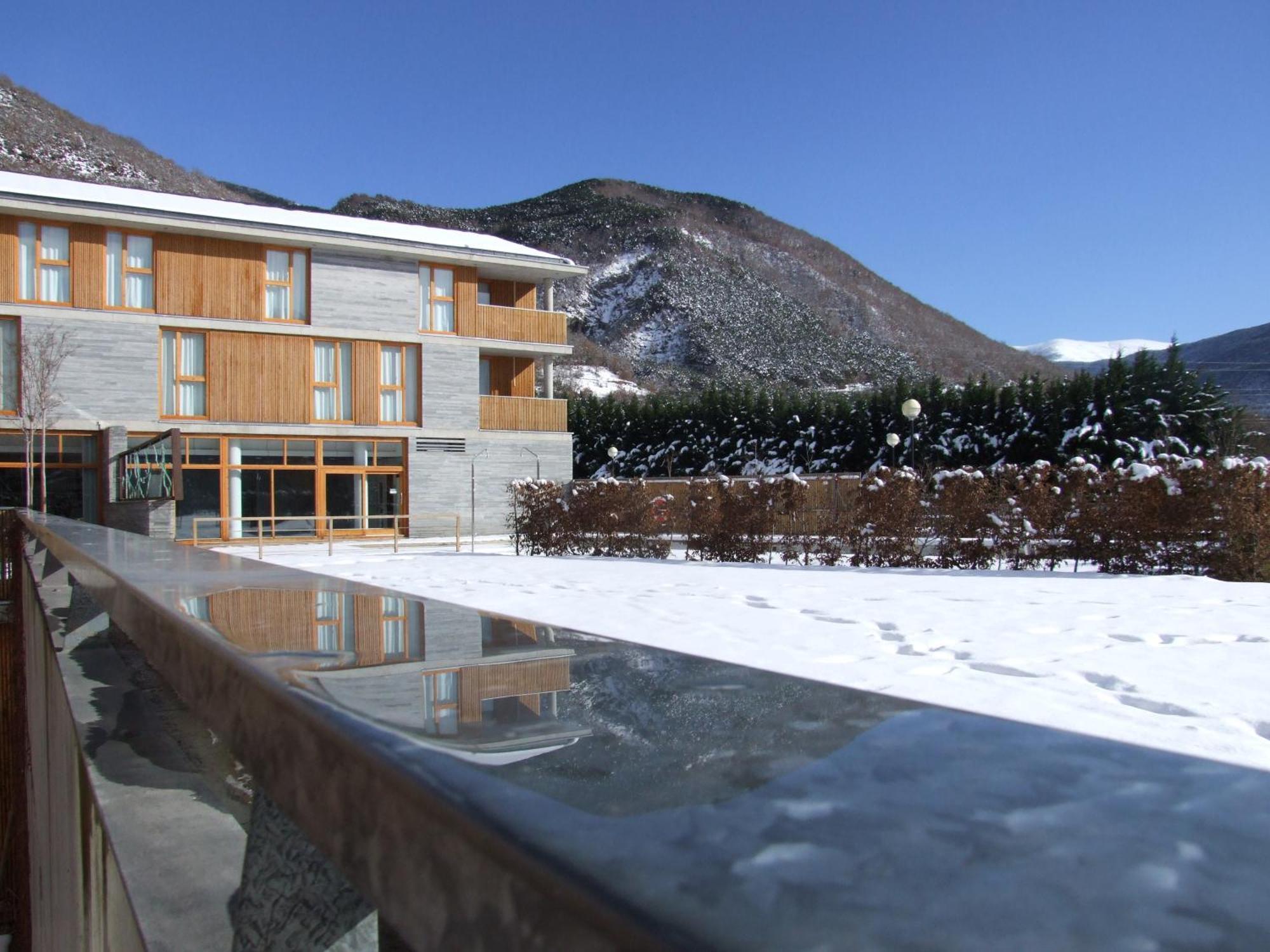 Tierra De Biescas Hotell Exteriör bild