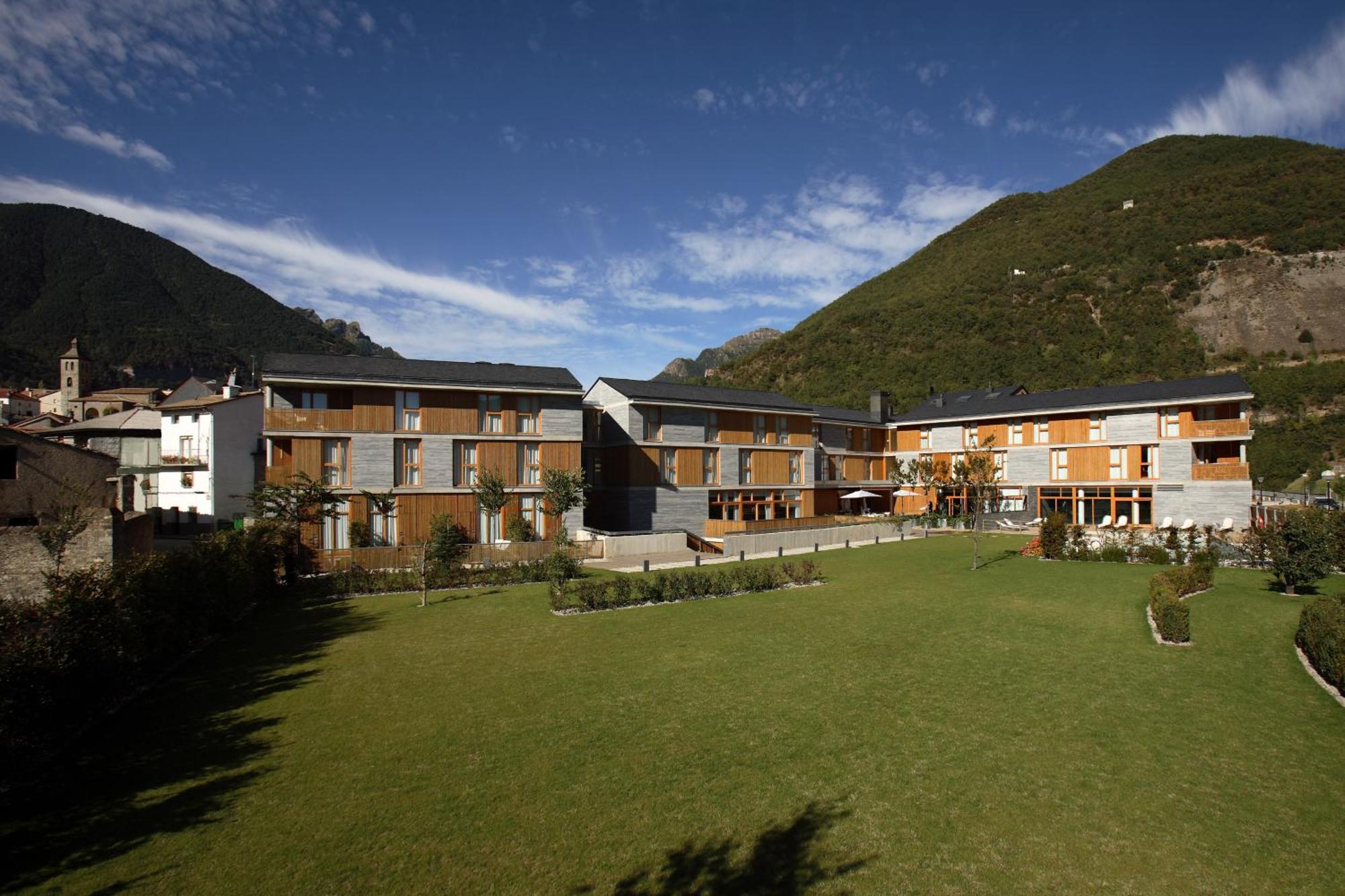 Tierra De Biescas Hotell Exteriör bild