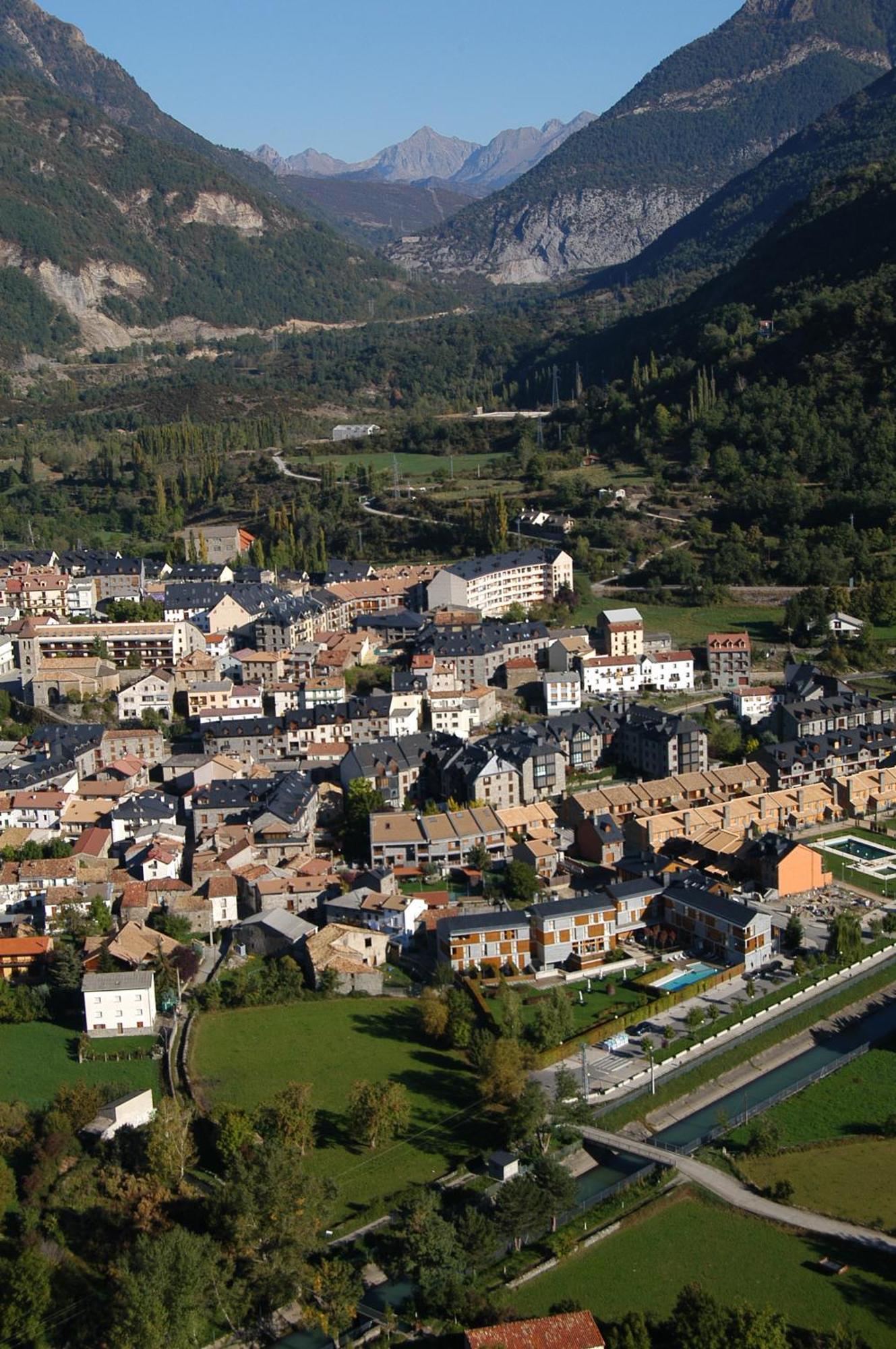 Tierra De Biescas Hotell Exteriör bild