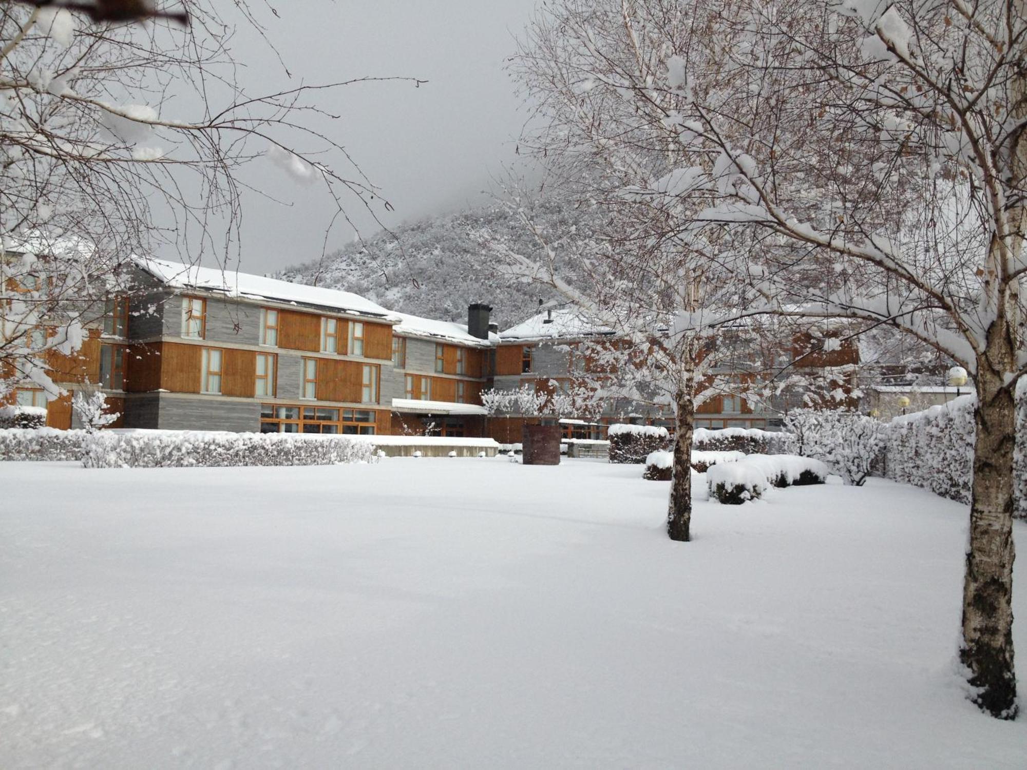 Tierra De Biescas Hotell Exteriör bild