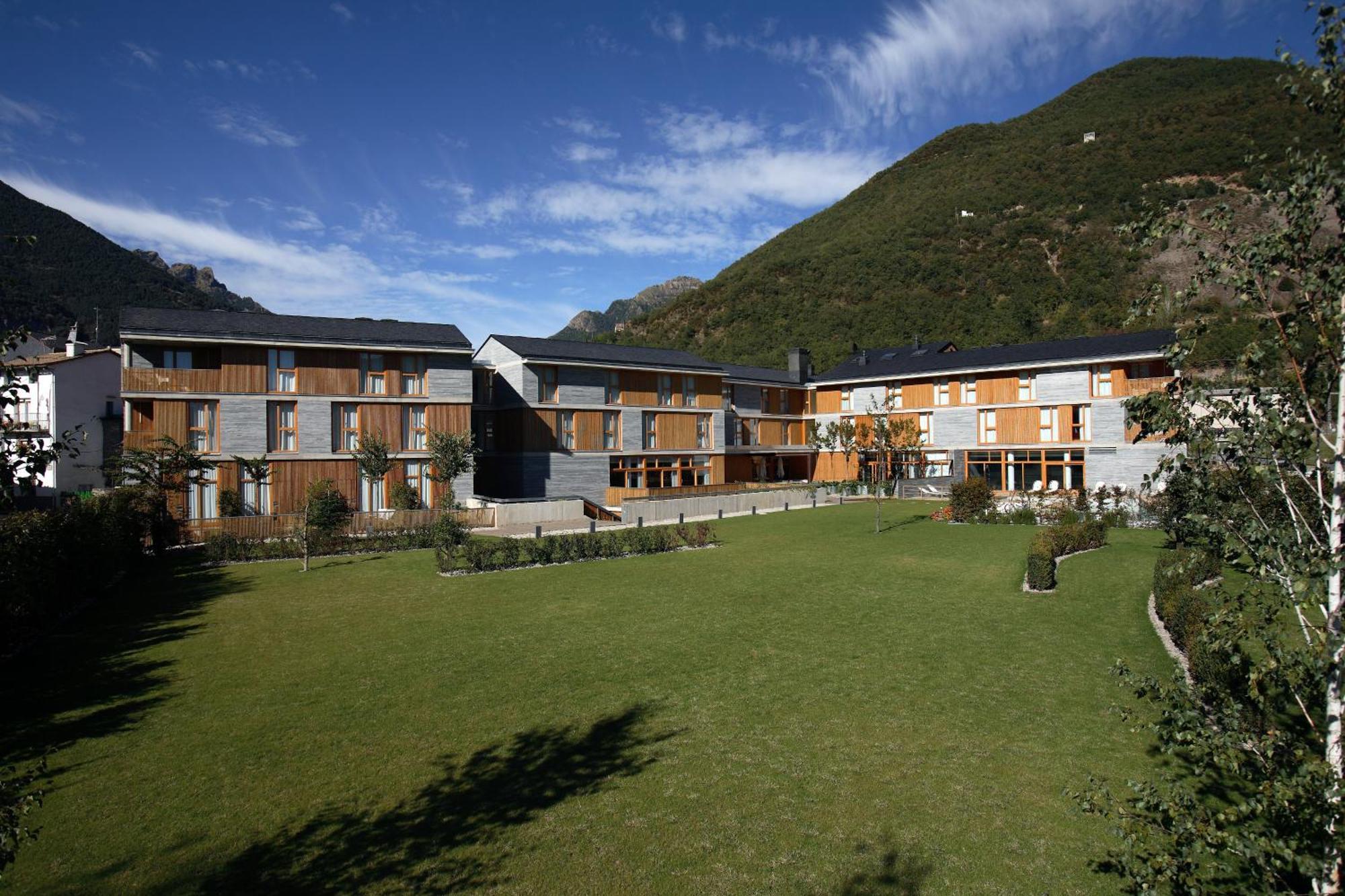 Tierra De Biescas Hotell Exteriör bild